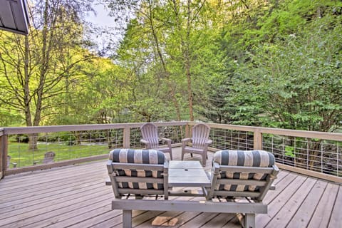 Fire Pit & Creekside Relaxation! Bryson City Cabin House in Swain County