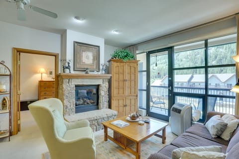 Lavish Escape - 3 Mi from Beaver Creek Resort! Apartment in Avon