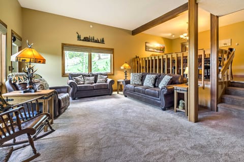 Estes Condo: 3 Mi to Rocky Mountain National Park Apartment in Estes Park