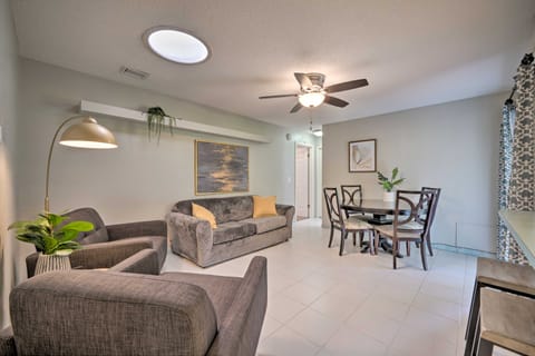 Pet-Friendly Apopka Home: 30 Mi to WDW! House in Forest City