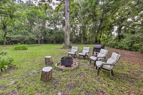 Cozy O’Brien Home w/ Fire Pit & Patio Near Rivers! House in Florida