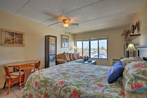 Ocean-View St Augustine Studio w/ Pool Access! Apartment in Crescent Beach
