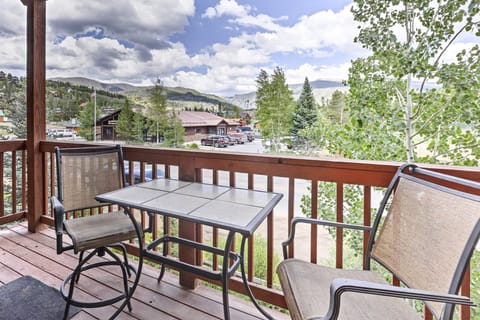7 Mi to National Park: Grand Lake Condo w/ Deck! Apartment in Grand Lake