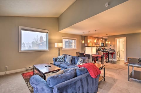 Walk to Chair Lift: Mtn-View Breckenridge Condo Apartment in Breckenridge