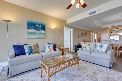 Beachfront Dauphin Island Condo w/ 2 Pools & Sauna Apartment in Dauphin Island
