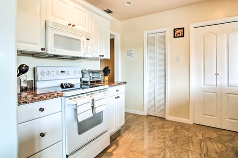 Riviera Beach Vacation Home w/ Pool: Walk to Beach House in Riviera Beach