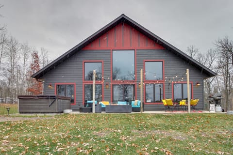 Modern Lakeside Chalet on Crow Wing Chain w/ Dock! House in Minnesota
