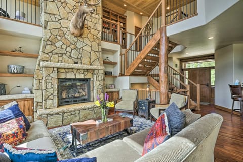 26-0111 Fairplay Home w/ Hot Tub & Mountain Views! House in Park County