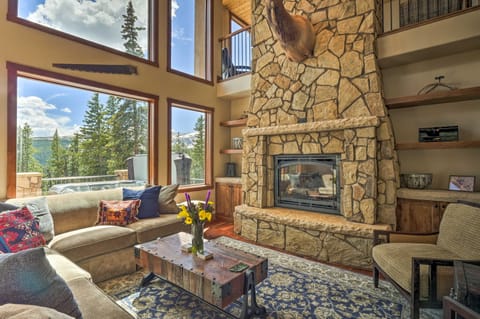 26-0111 Fairplay Home w/ Hot Tub & Mountain Views! House in Park County