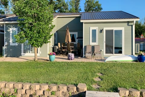 The Lakefront Home - 5 Minutes From Detroit Lakes! House in Minnesota