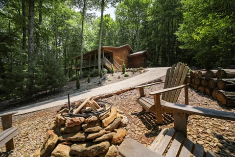 Wooded Retreat w/ Views in Highlands-Cashiers Area House in Tennessee