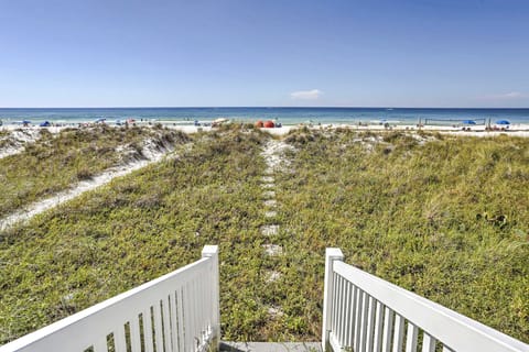 Panama City Home w/ Private Backyard Beach Access! Apartment in Long Beach