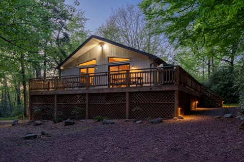 Lake Harmony Estates Family Home w/ Beach Access House in Kidder Township