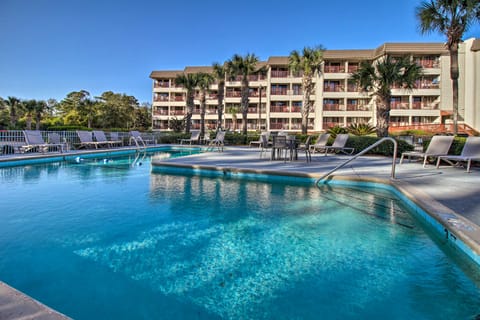Beach & Pool Access: Hilton Head Family Escape! Apartment in Hilton Head Island