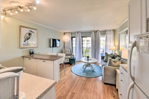 Beach & Pool Access: Hilton Head Family Escape! Apartment in Hilton Head Island