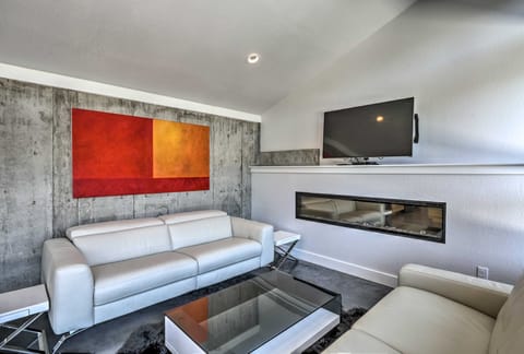 ‘Four Voices’ Home: Mountain Views, 15 Mi to Breck House in Park County