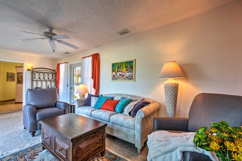 Lovely Lady Lake Home w/ Resort Amenities & Lanai! House in Lady Lake