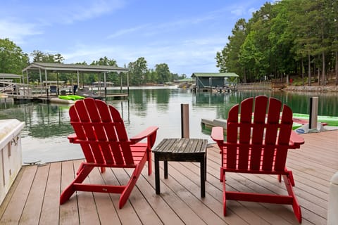 Lakefront Keowee Home w/ Dock, 14 Mi to Clemson House in Lake Keowee