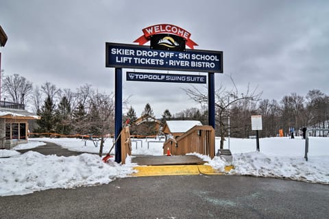 2 Mi to Schuss Mtn! Northern Retreat w/ Game Room House in Michigan