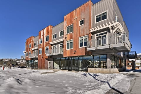 Downtown Winter Park Condo - 3 Miles to Ski Resort Apartment in Fraser