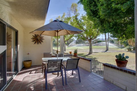 4 Mi to Dtwn Palm Springs: Condo w/ Pool Access Apartment in Cathedral City