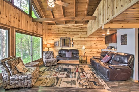 Dock, Sauna & Hot Tub! 'Loon Lake Lodge' House in Minnesota
