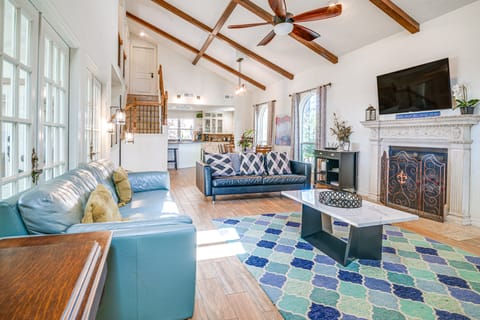 Modern Lake Conroe House w/ Lakefront Park & Deck! House in Lake Conroe