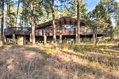 Massive 7-Acre Ruidoso Home w/ Sierra Blanca Views House in Ruidoso