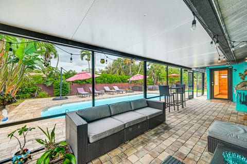 4 Mi to Beach: Pet-Friendly Home in Naples! House in Naples