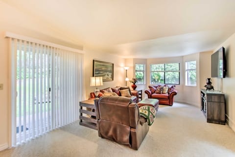 Quiet Lakefront Olympia Home w/ Dock on Half Acre House in Washington