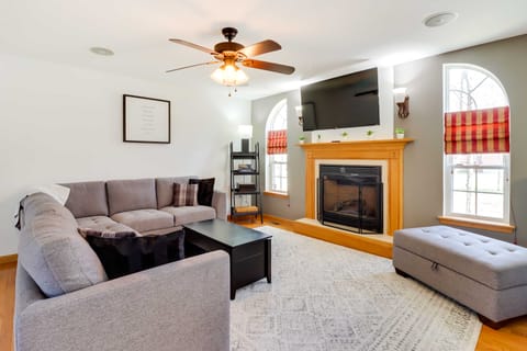 Deck, Game Room & Fire Pit: Poconos Retreat House in Tunkhannock Township