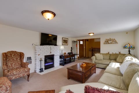 Empire Vacation Rental w/ Fire Pit & Gas Grill! House in Empire