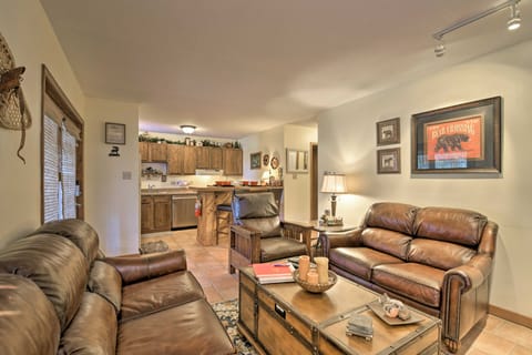 Cozy Angel Fire Condo < Half Mi to Resort! Apartment in Angel Fire