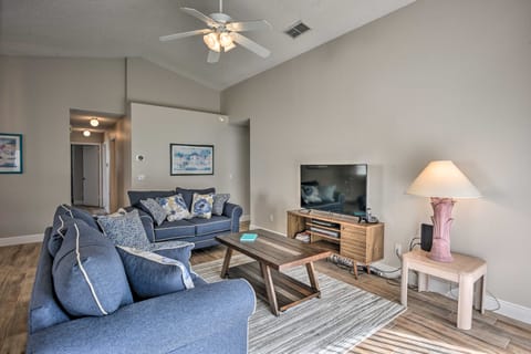 7 Mi to WDW: Indian Ridge Home + Community Perks! House in Four Corners