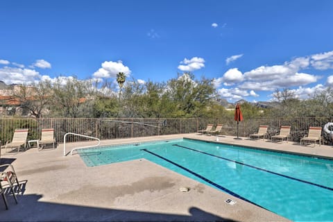 Tucson Area House w/ Pool Access & Mountain Views! House in Catalina Foothills