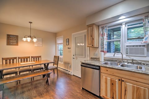 Lake Placid Home ~ 9 Mi to Whiteface Mtn! Apartment in Lake Placid