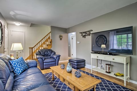 Rochester House w/ Yard - 5 Minutes to Mayo Clinic House in Rochester