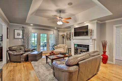 Gallatin House on Long Hollow Golf Course! House in Gallatin