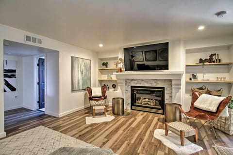 Luxury Albuquerque Home w/ Pool, Deck, + Hot Tub! House in Los Ranchos