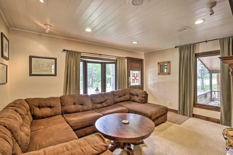 Family Home in Georgetown: Walk to Town & Railroad House in Georgetown