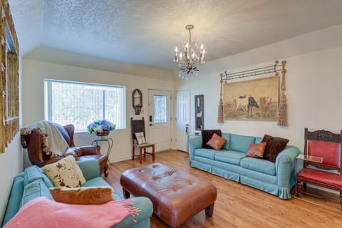 Retreat w/ Pond Access & Views in Temple House in Temple