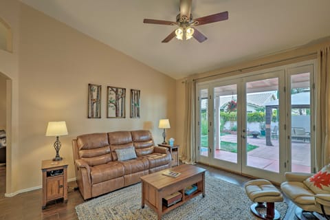 Tucson Getaway w/ Yard, Pool, Hot Tub + Gas Grill! House in Tucson