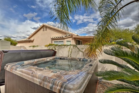Tucson Getaway w/ Yard, Pool, Hot Tub + Gas Grill! House in Tucson