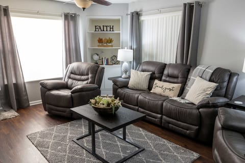 Branson Resort Condo - 3 Miles to the Strip! Apartment in Branson