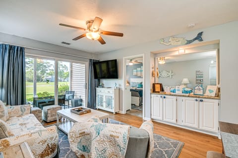 1st-Floor Condo w/ Pool on Intracoastal Waterway! Apartment in Carolina Forest