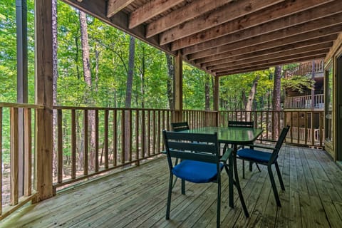 Mount Ida Condo - Walk to Lake Ouachita! Apartment in Lake Ouachita
