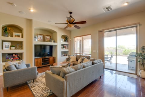 Group-Friendly Estrella Gem: Hike, Cheer & Explore House in Goodyear