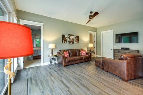 Lakefront Home w/ Private Dock ~ 15 Mi to Walker House in Leech Lake