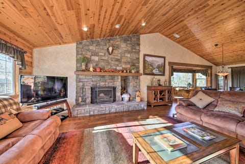 Hot Tub, Game Room & 2 Decks: Luxe Big Bear Home House in Big Bear