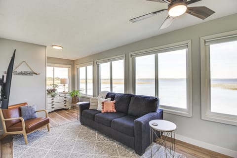 Lake Mary Cottage w/ Private Beach & Boat Dock Cottage in Minnesota